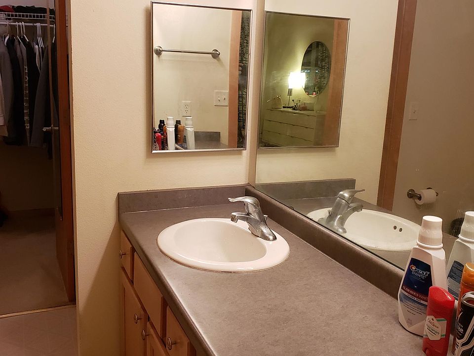 Master Bath with walk-in closet