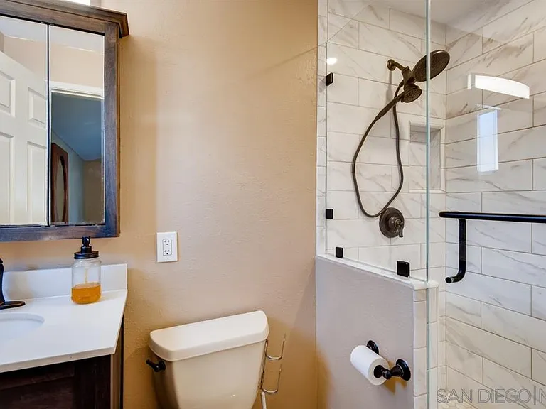 5389 Redding Rd — Photo 13