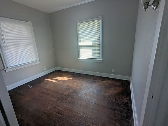 5th image of 1949 Berkshire Pl