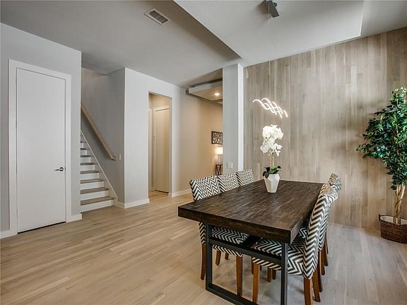 5th image of 8647 Forest Hills Blvd