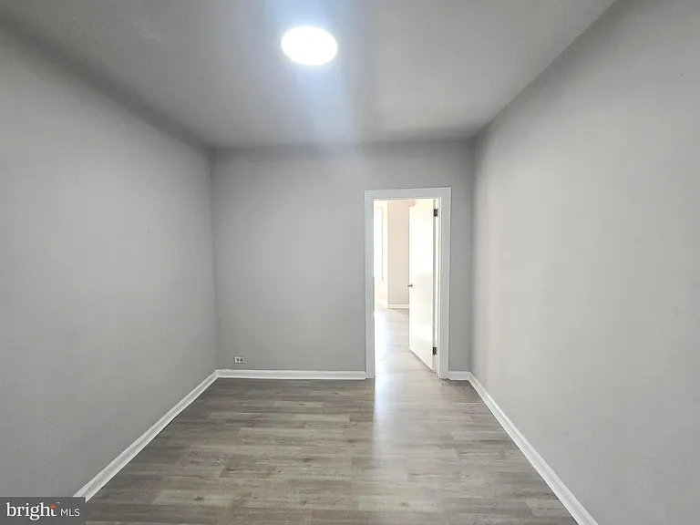 4436 N Chadwick St — Photo 11