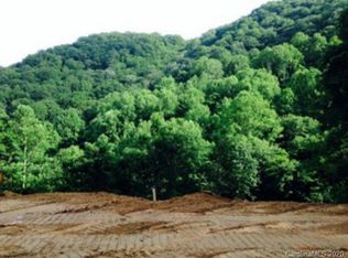 1274 Melton Branch Rd, Bakersville, NC 28705