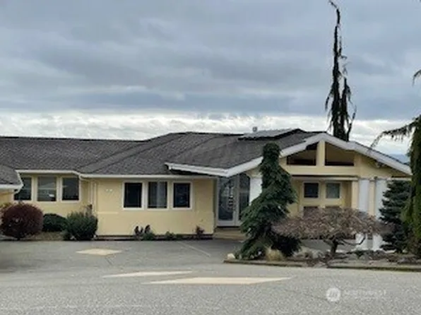 191 Glacier Peak Drive, Camano Island, WA 98282