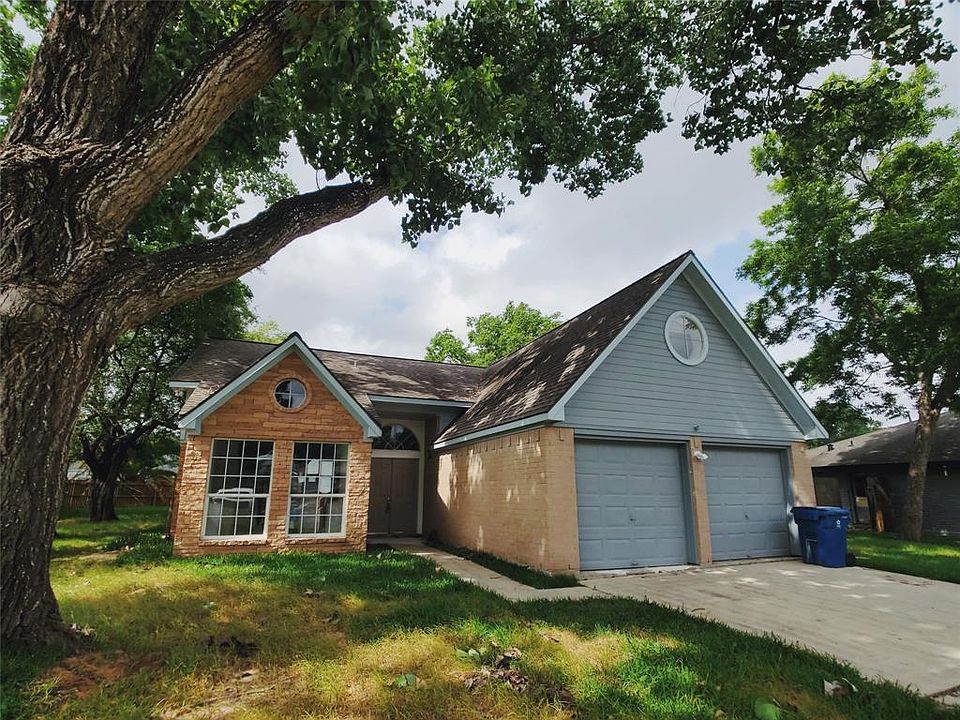 1st image of 4915 Green Willow Ln