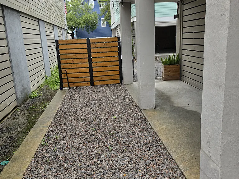 50 Aiken St — Photo 15