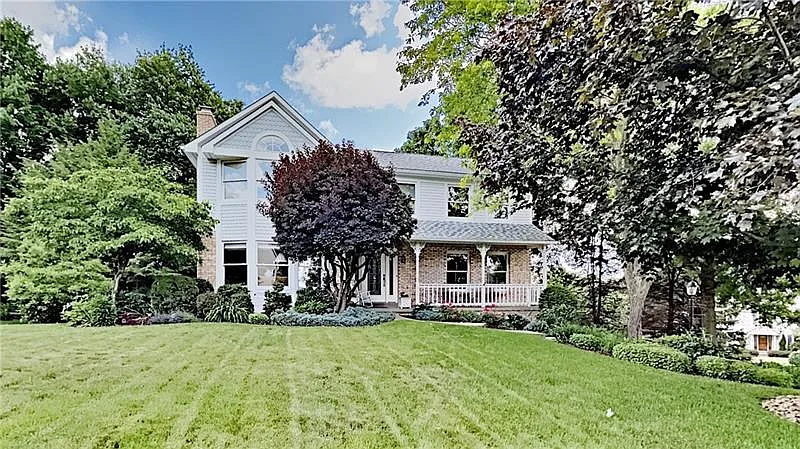 601 Wiltshire Ct photo 1