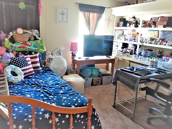 4th image of 20 Sea Fern Dr #227
