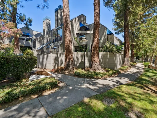 1089 Foxchase Dr, San Jose, CA 95123