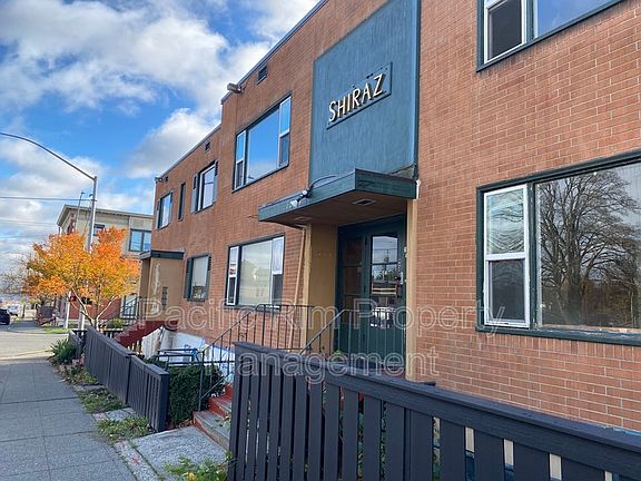 2nd image of 1004 S 9th St