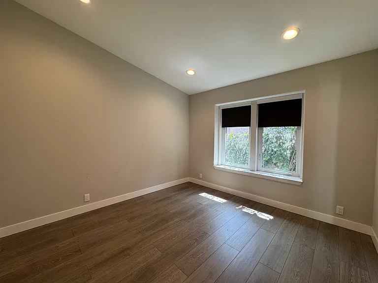 18320 Ingomar St — Photo 19