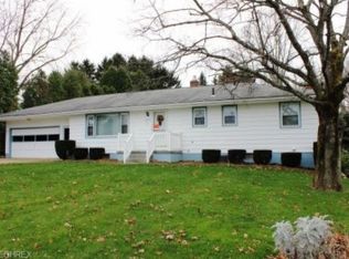 1392 Greensburg Rd, Uniontown, OH 44685