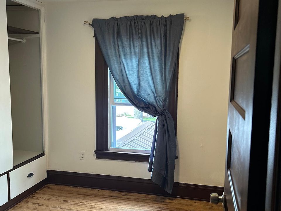 Bedroom #1