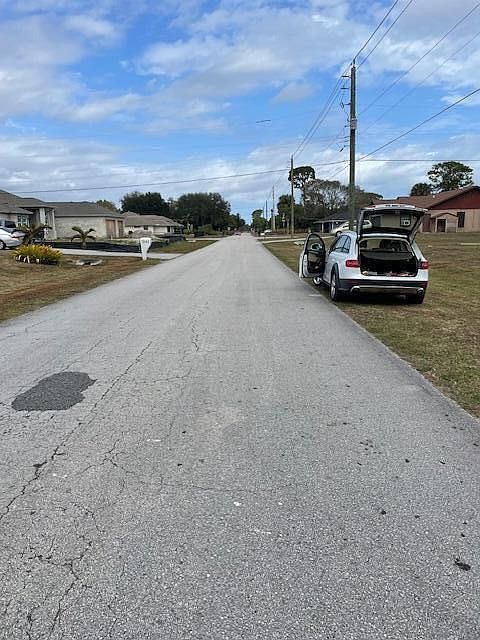 2nd image of Xxx N 37th Street