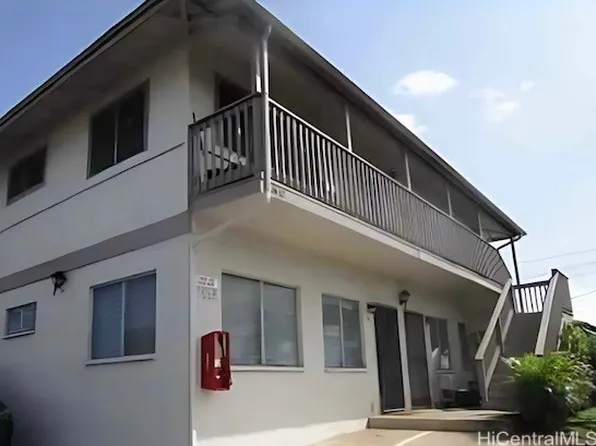 3632 Salt Lake Blvd APT 14, Honolulu, HI 96818
