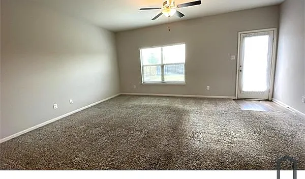 216 Aceves Ct — Photo 5
