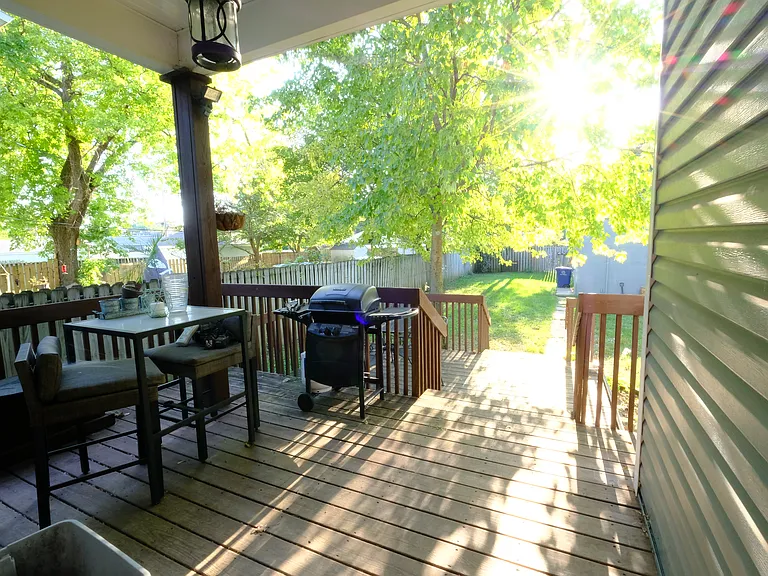 67 Eldon Ave — Photo 10