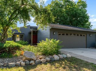 1613 20th Ave NW, Faribault, MN 55021