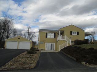 740 Beaver Street, Rochester, PA 15074