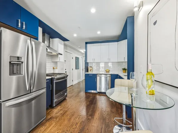 203 3rd Street image 4 of 22