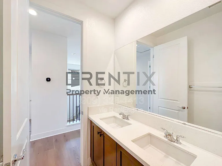 19206 Blackthorn Dr — Photo 30