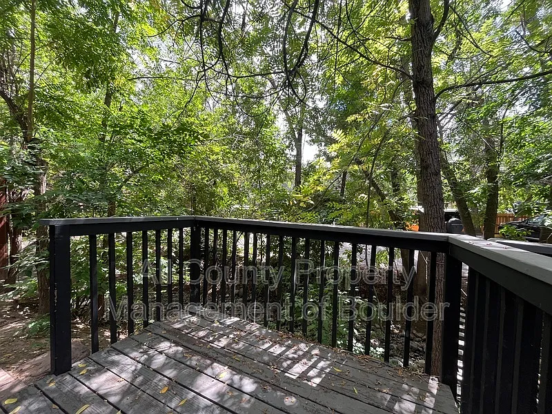 3 bed, 2.0 bath, 1550 sqft, $2,995 — Photo 4