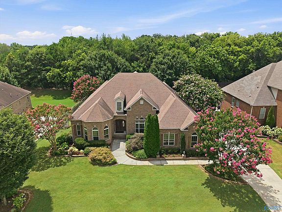 2nd image of 128 Forest Ridge Dr