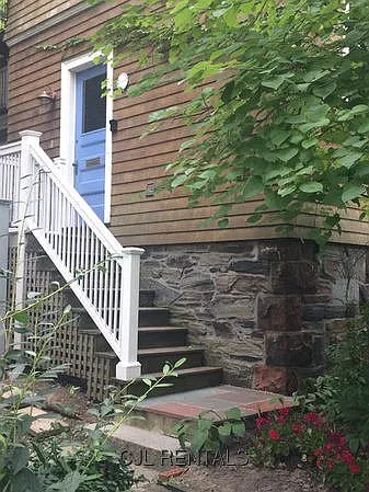 120 Upland Rd — Photo 2