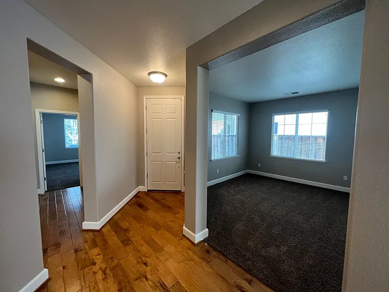 1506 Azalea Dr — Photo 6