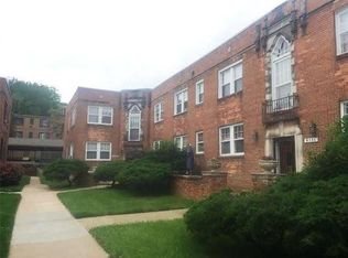 4536 Jarboe St APT 1, Kansas City, MO 64111