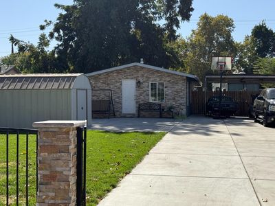 221 California Ave, Modesto, CA, 95351