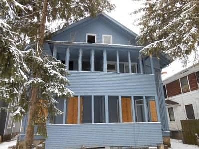 2nd image of 915 Harvard Blvd