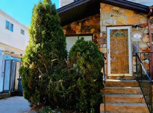 16 Travis Ave, Staten Island, NY 10314