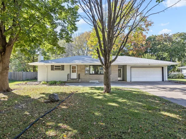 740 Lee Ave SE, Cokato, MN 55321