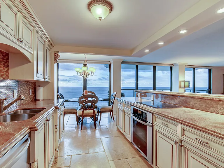 250 S Ocean Blvd #16C — Photo 13