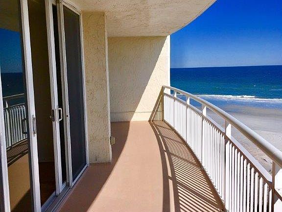 4th image of 1601 Ocean Dr #506