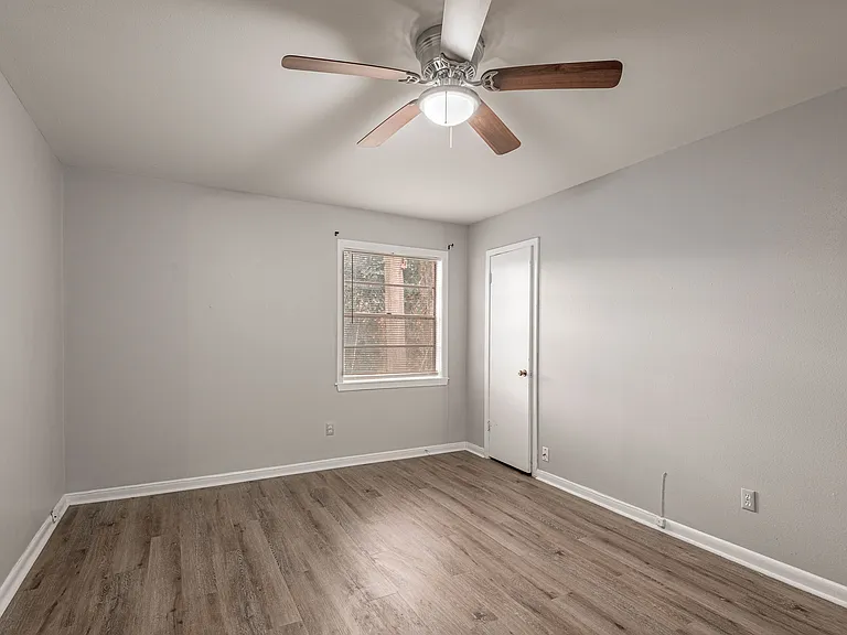 818 University Ave #3 — Photo 14