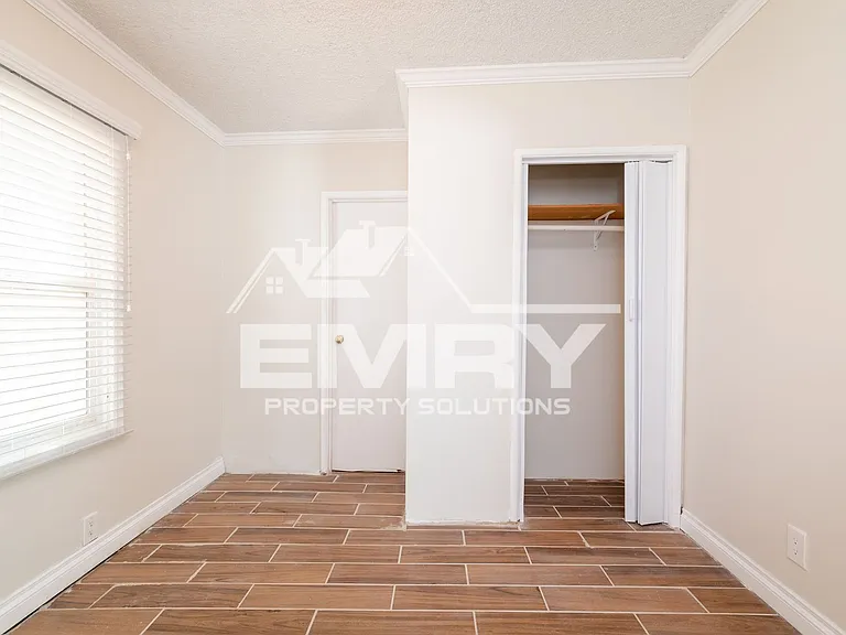 1125 S Evergreen Ave — Photo 24