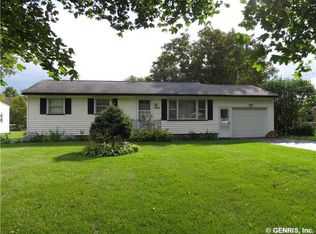 1305 Weiland Rd, Rochester, NY 14626