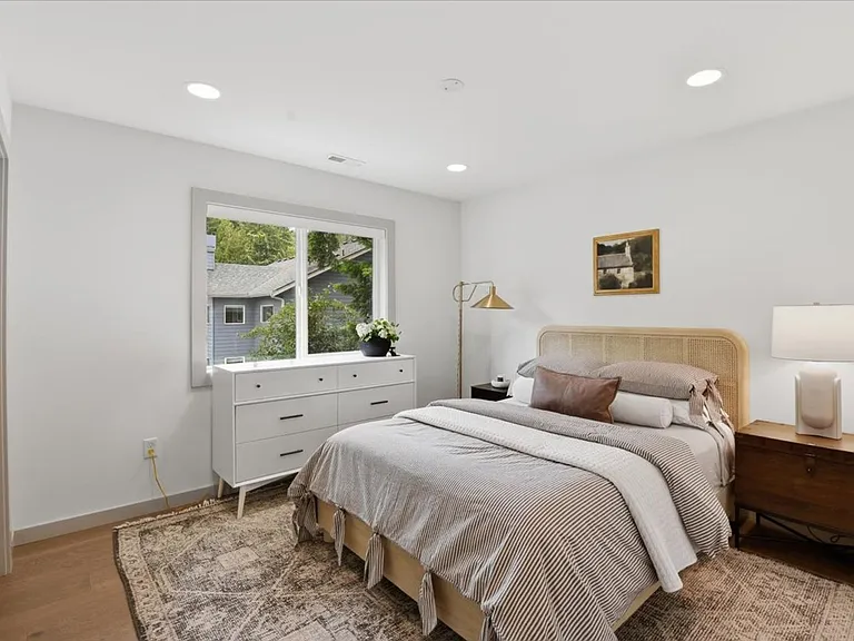 33310 NE 42nd St — Photo 18