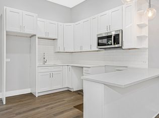 801 N Wabash Ave #42-3E, Chicago, IL 60611