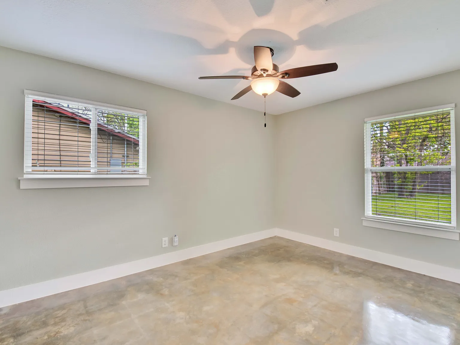 3 bed, 1550 sqft, $2,675 — Photo 3
