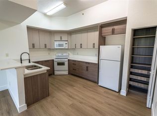 2801 Riverside Dr APT 301, Coral Springs, FL 33065