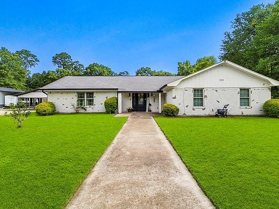 3rd image of 509 Wilkerson Rd