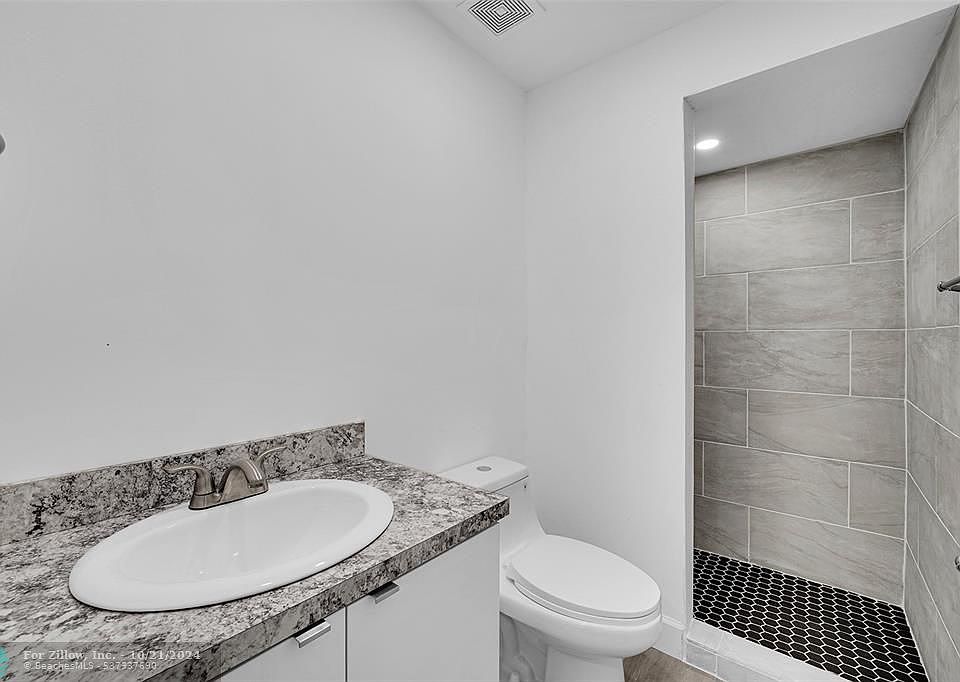 CARMEL LAKES CONDO 20730 NE 4th Pl Miami FL Zillow