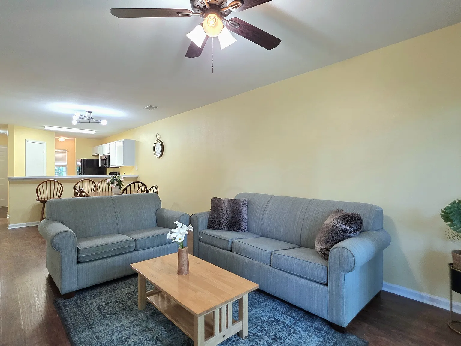 1258 River Oaks Drive - 14B — Photo 3