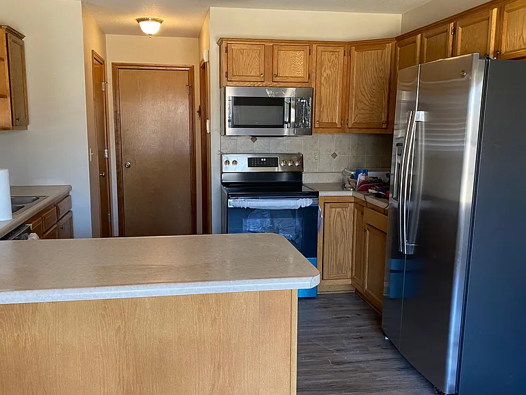 4037 NW Krysten St — Photo 4