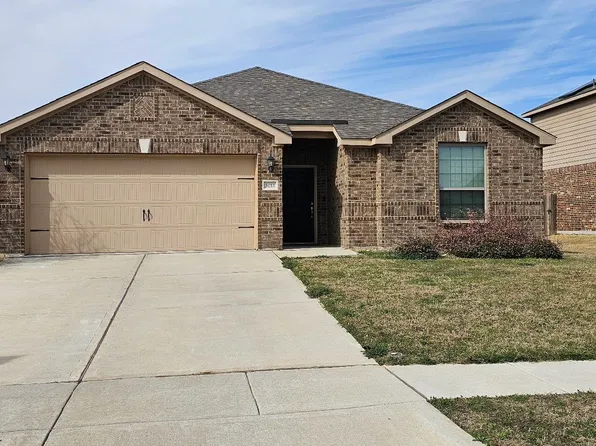 3011 Watercrest Dr, Sanger, TX 76266