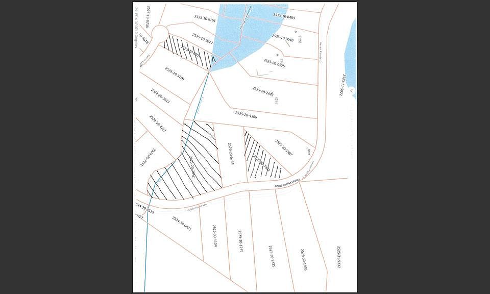 1st image of Sec C Heron Pointe Dr