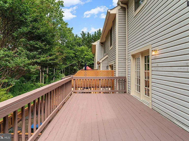 3906 Valley Ridge Dr — Photo 19