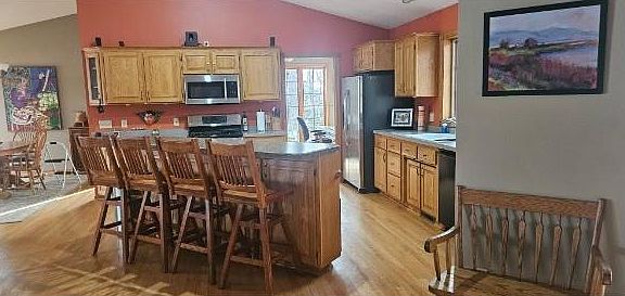 5th image of 15486 221st Avenue